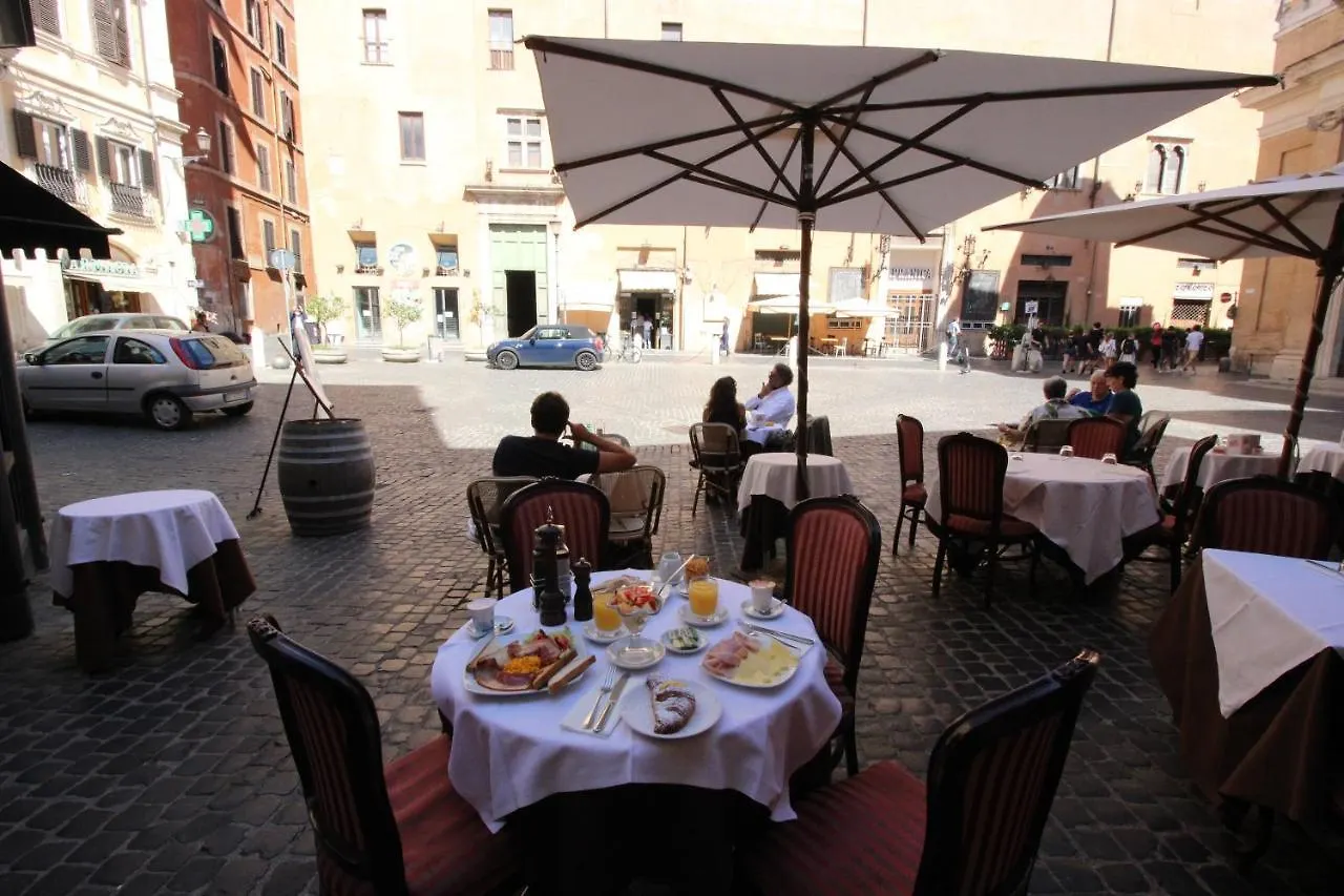 Albergo Abruzzi Roma 3*,